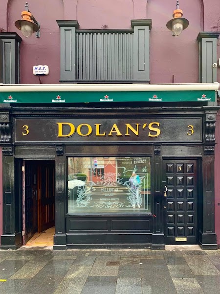 Dolans Lounge