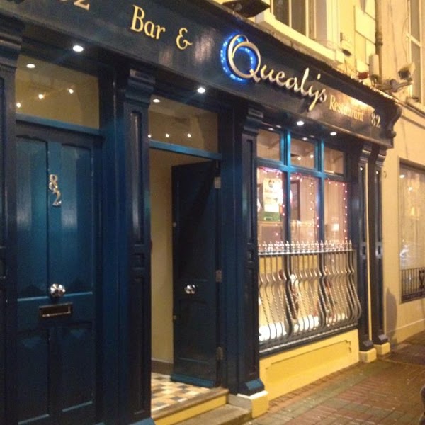 Quealy's Bar