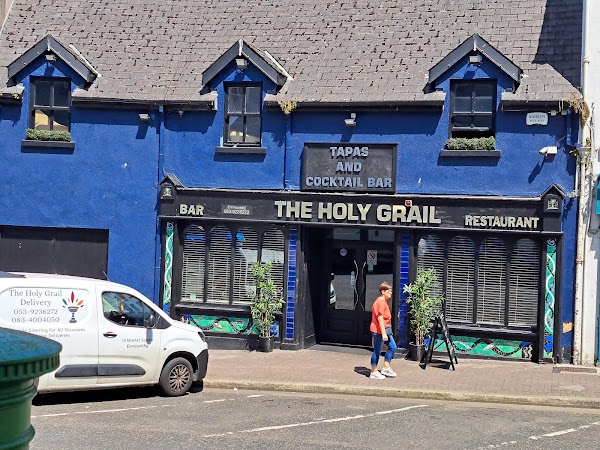 The Holy Grail Bar And Restaurant