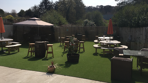 The Swan Bar