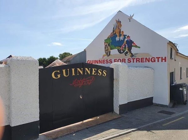 O'Briens Bar