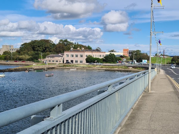 The Riverbank House Hotel