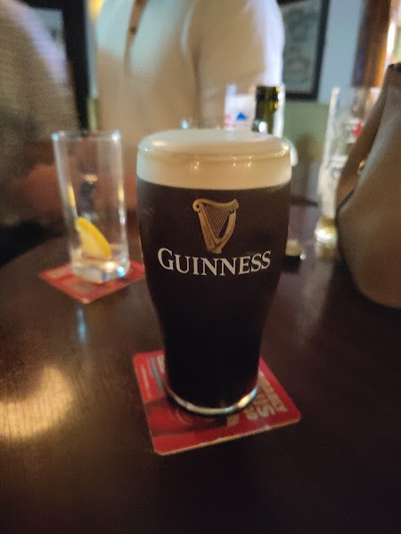 Freddie's Bar